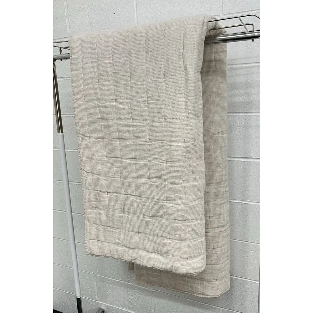Pottery Barn Beige Belgian Flax‎ Linen Waffle Comforter Full/Queen 84